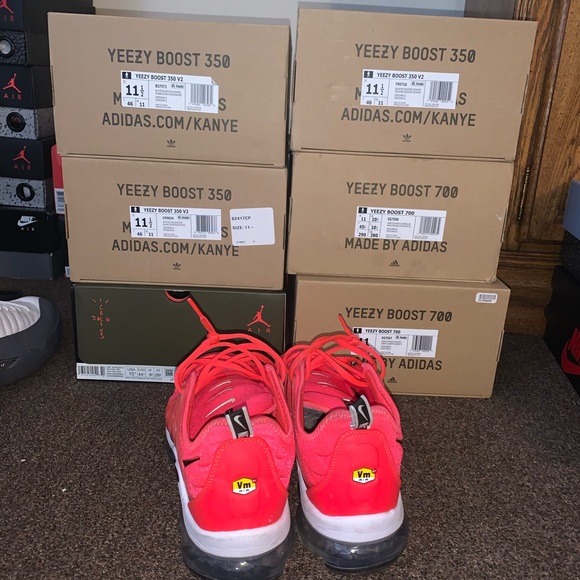 Nike Vapormax Plus - Picture 3 of 6